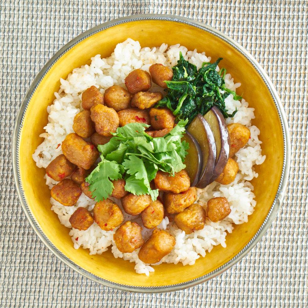 Spicy Soy Meat Bowl