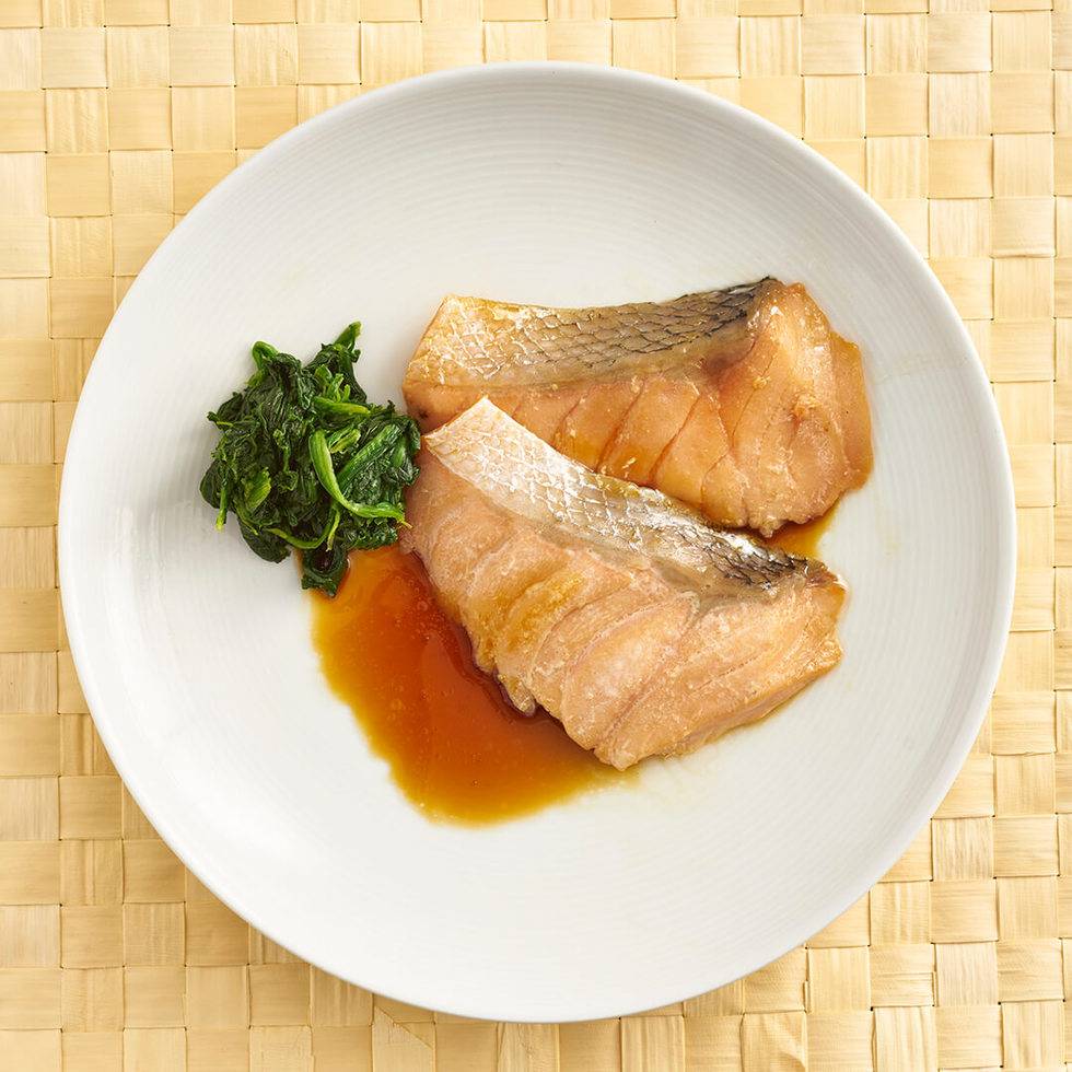 Miso Marinated Salmon/ 味噌漬け鮭の焦がし醤油焼き