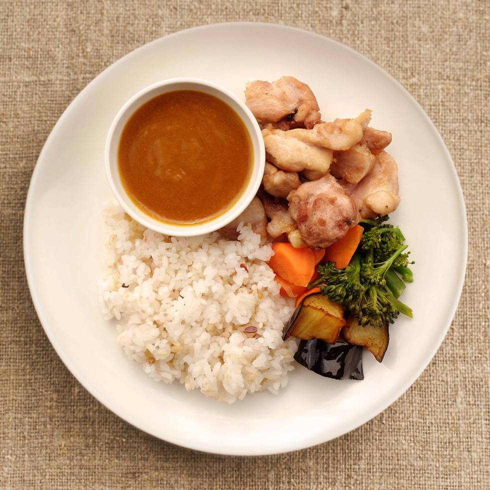 Japanese Chicken Curry with Home-made Stock/ 函館産昆布出汁のチキンカレー