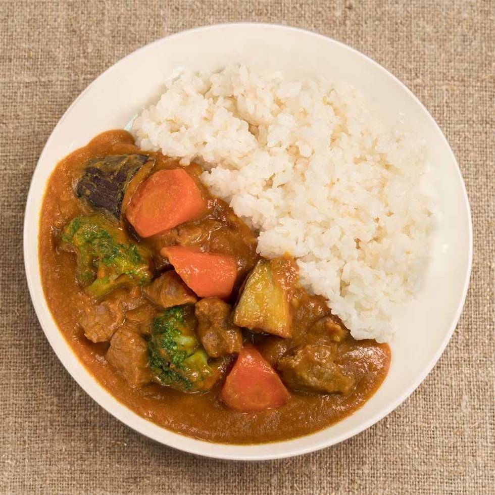 Slow Cooked Beef Curry with Home-made Veal Bone Stock/ 自家製牛骨出汁のビーフカレー
