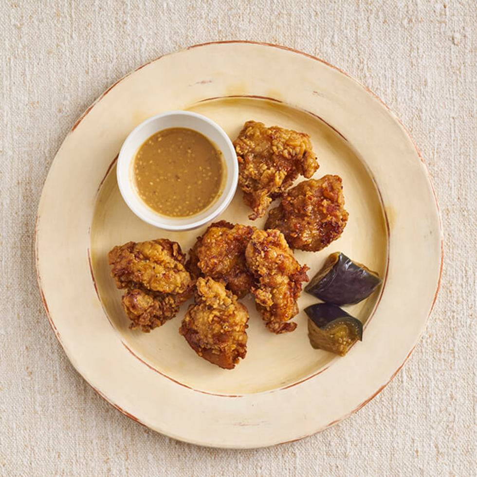 Chicken Karaage with Sesame Lemon Sauce/ 鶏の唐揚げ 自家製胡麻レモンソース添え