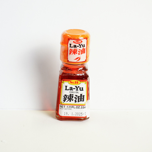 S&b La-yu (chili Oil) 33g