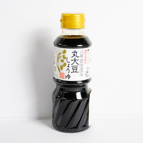 ワダカン 八甲田伏流水 丸大豆しょうゆ 300ml