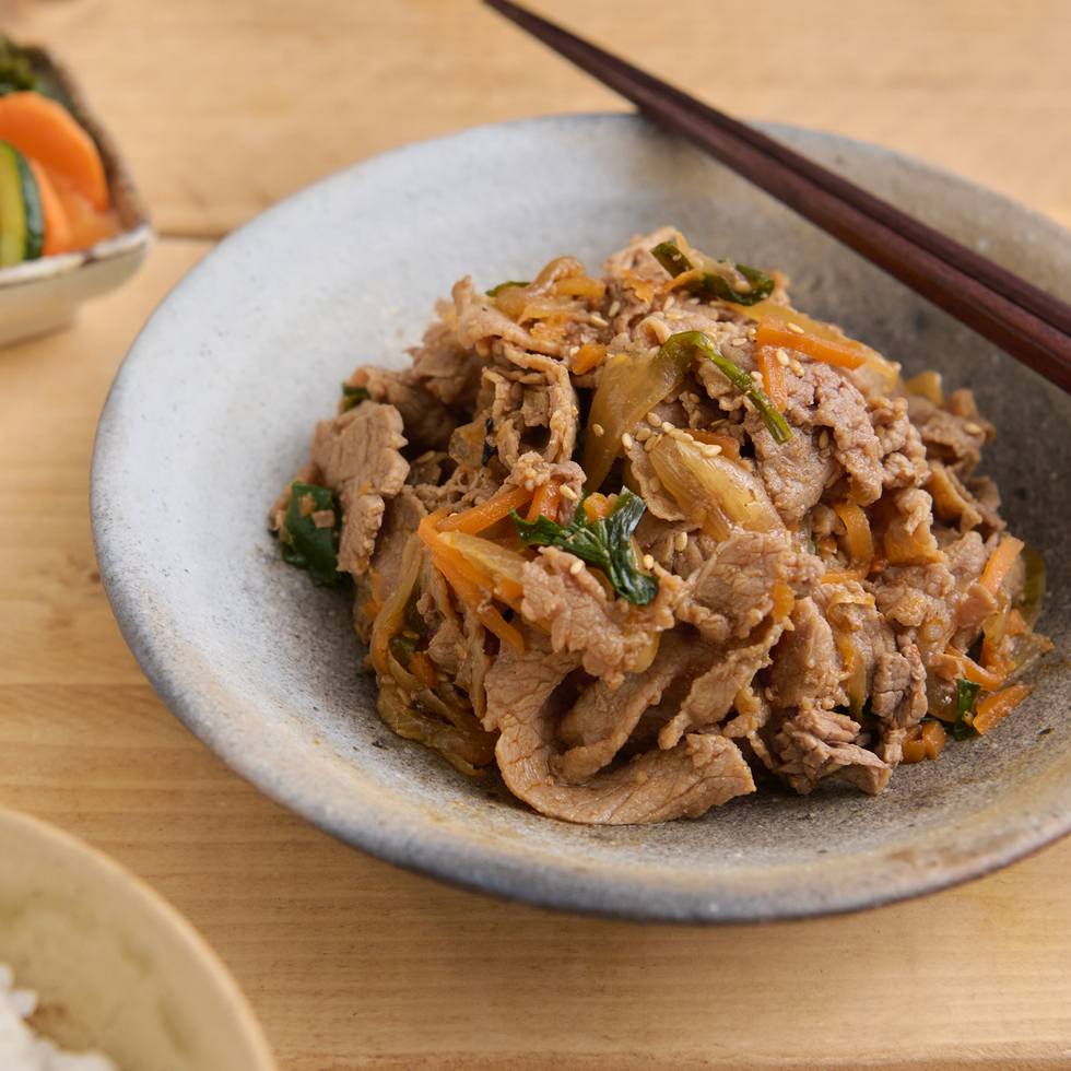 胡麻香る甘辛だれのプルコギ