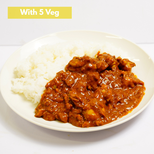 Homemade Hot and Spicy Chicken Curry (+ 5 Veg)