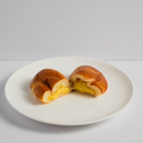 Handmade Custard Cream Bread with Vanilla Beans by Ai Fukuoka (Head Pastry Chef of a Royal Warrant Restaurant)