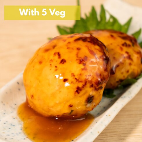 自家製手ごね鶏つくね（お野菜5種付）