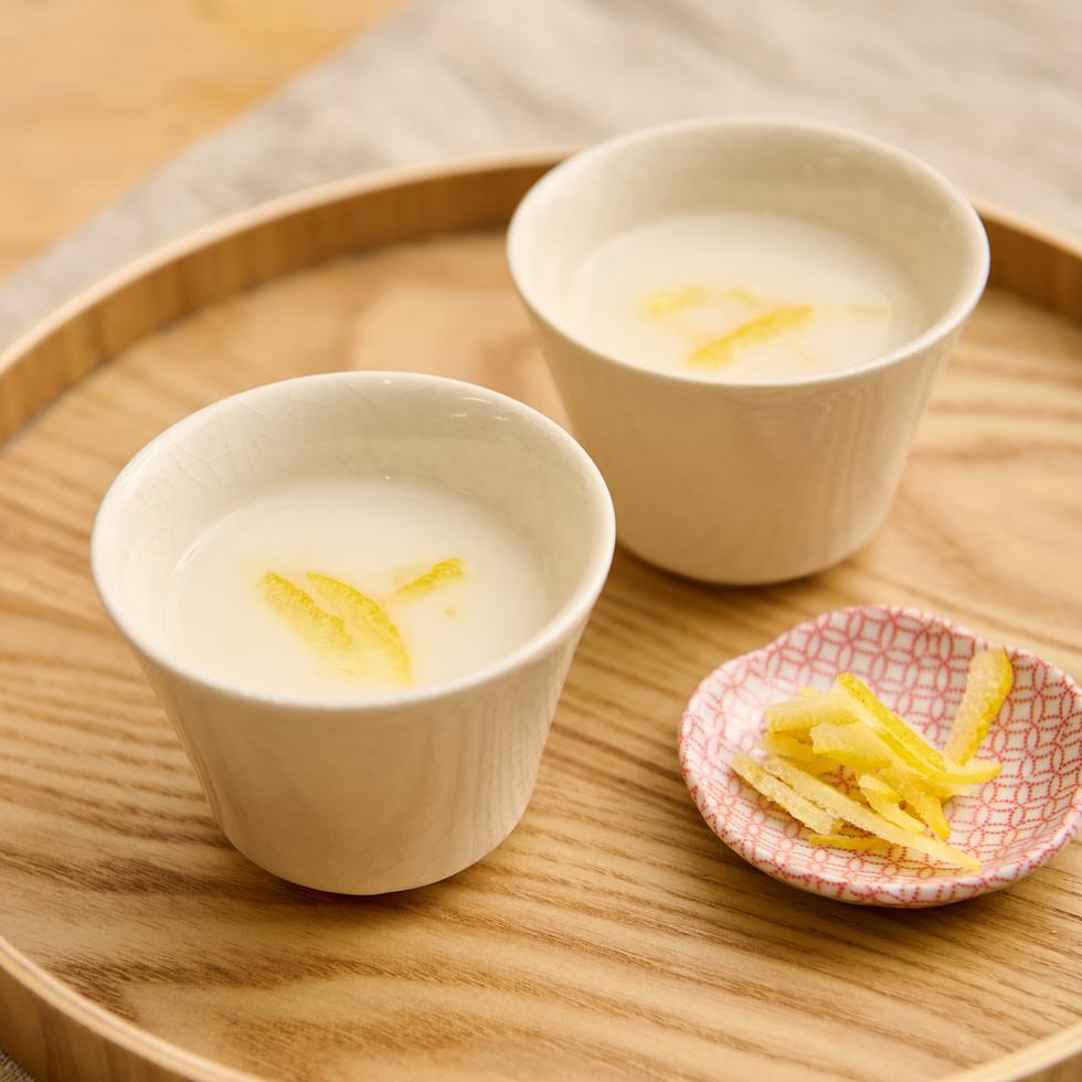 ミシュラン星付きレストラン愛用 純米酒粕を使用した自家製ゆず甘酒 180g