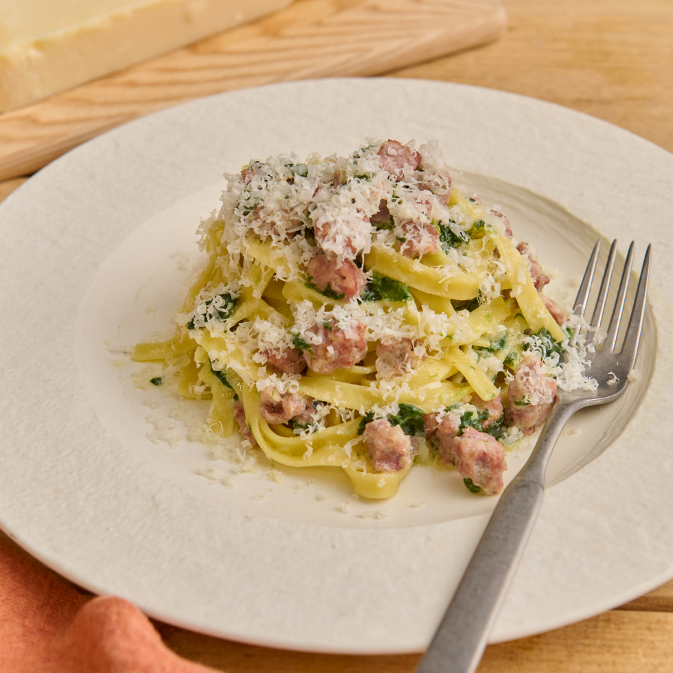 Norcia-Style Pasta Sauce with Salsiccia and Ricotta Cheese by Takumu Koyama (Former pasta chef at 2 Michelin starred Magnolia) (Sauce only)
