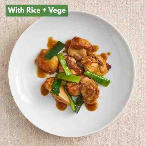 青葱と鶏の山椒焼き鳥（ご飯・野菜・漬物付）