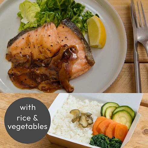 Grilled Salmon with Japanese-Style Mushroom and Pepper Soy Sauce 130g (+Rice & Veg)