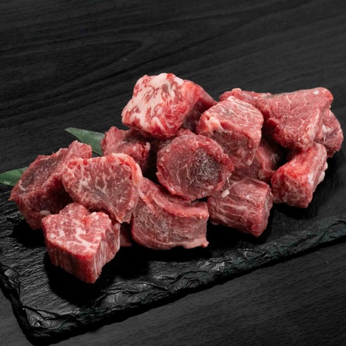 WASO厳選 プレミアムA5和牛フィレさいころステーキ 190-200g