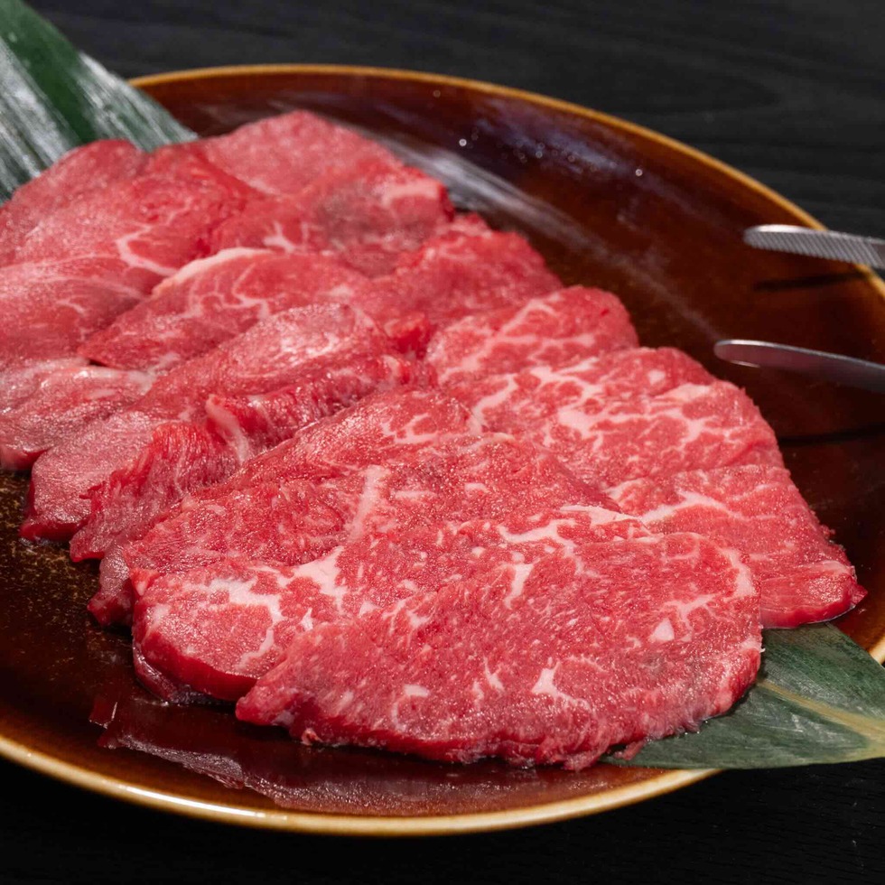 British Olive-Fed Wagyu Chuck Roll for Japanese BBQ by Fumiya Kase (a Michelin-Starred Chef-owner) 150-160g 