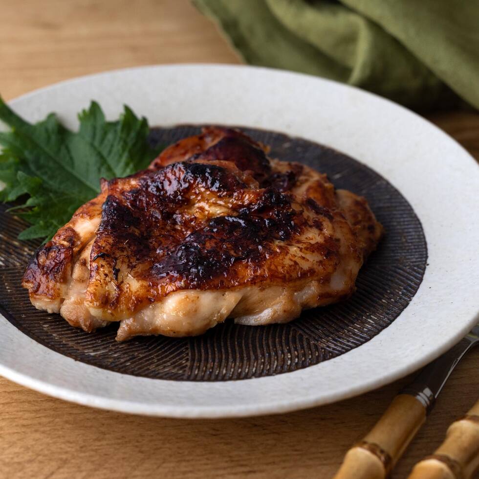 Ready to Cook Chicken Steak Marinated in Saikyo Miso & Sake Sauce 180g