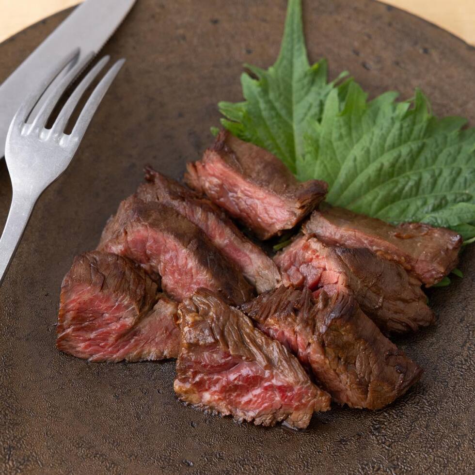 お家で焼くだけ 英国和牛ハラミの特製八丁味噌だれ漬け 150g