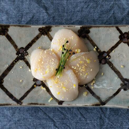 [First Order Only] Japanese Scallops from Hokkaido (Sashimi grade) 4pcs by Nobu Sakaguchi (15 years at a Michelin star)