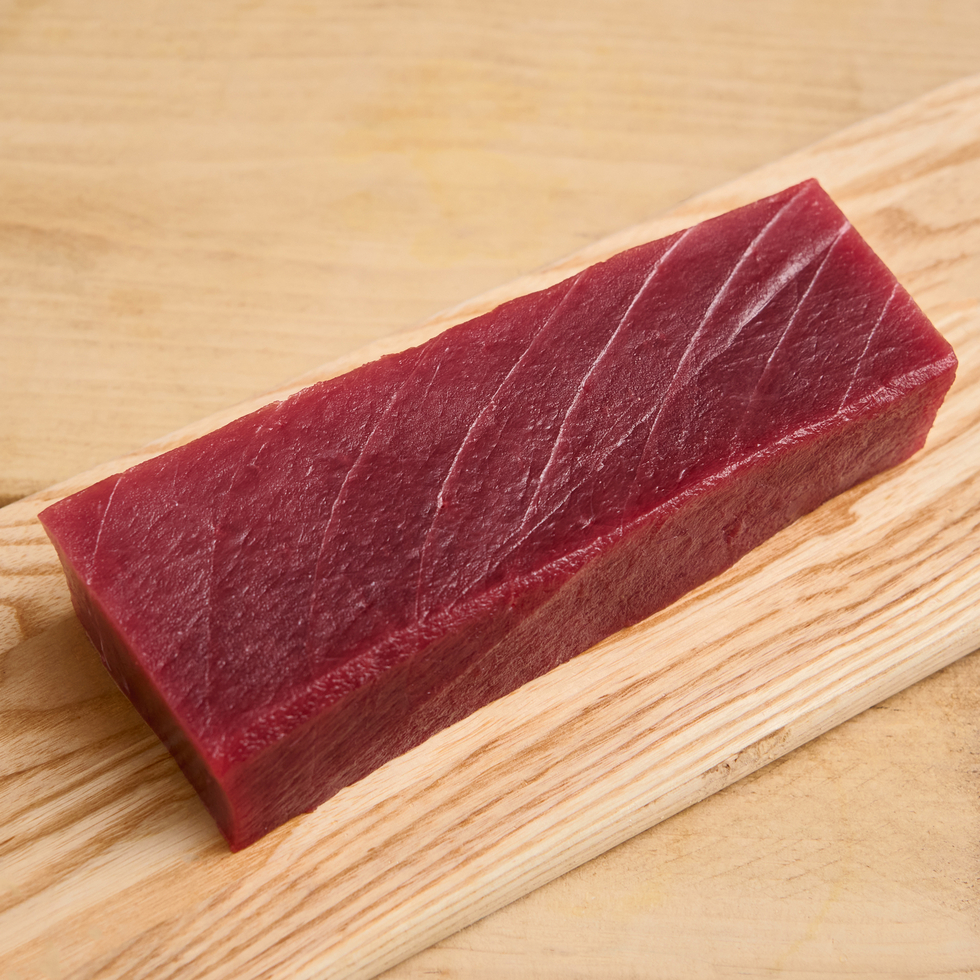 Akami Bluefin Tuna Sashimi Block 300g by Nobu Sakaguchi (15 years at a Michelin starred) ※Click for details