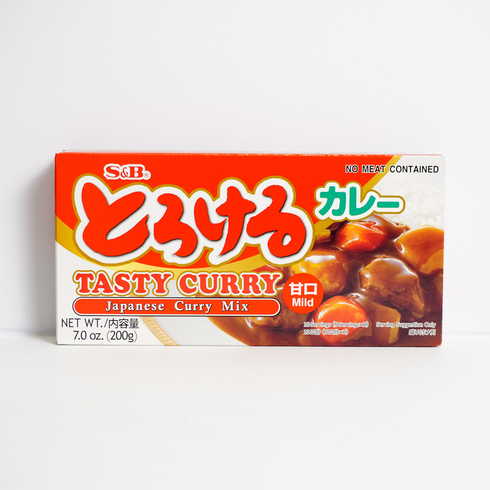 S&B とろけるカレー 甘口 200g (10皿分)