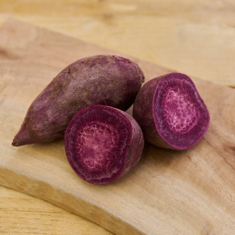 Patate douce à chair violette (200-300g)