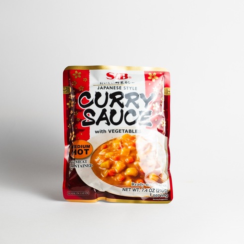 【Best Before:08/12/2025】S&B Vegetable Curry Sauce Medium-Hot 210g