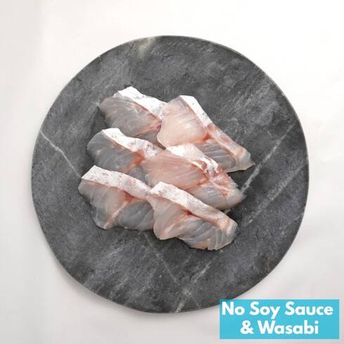 （近日登場） スズキの刺身 6切れ 60g by 坂口信政（1つ星で15年）