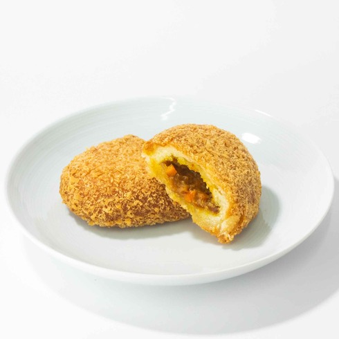 （近日登場） お野菜のカレーパン130g 1個