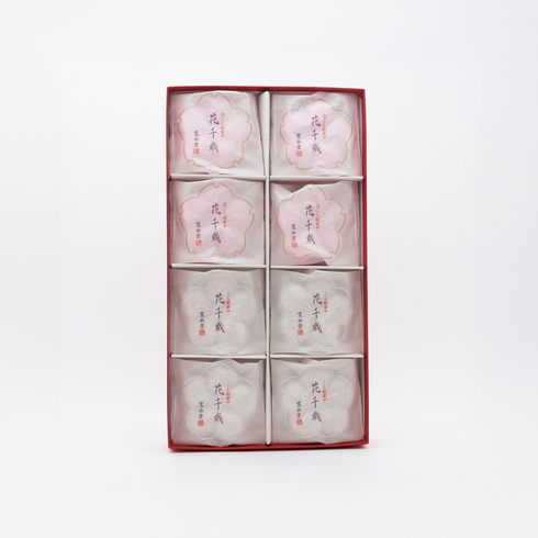Kaneido Hanachitose Monaka 8 pcs (4 Red Sakura (White Bean Paste) / 4 White Sakura (Smooth Bean Paste))<Seasonal Limited>