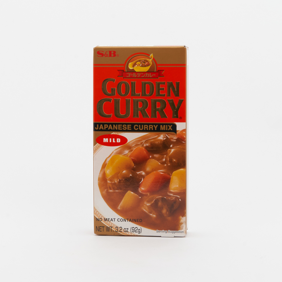 S&B Golden Curry Sauce Mix Mild 92g