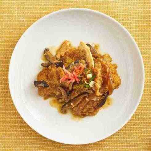 Chicken Katsu-ni with Egg