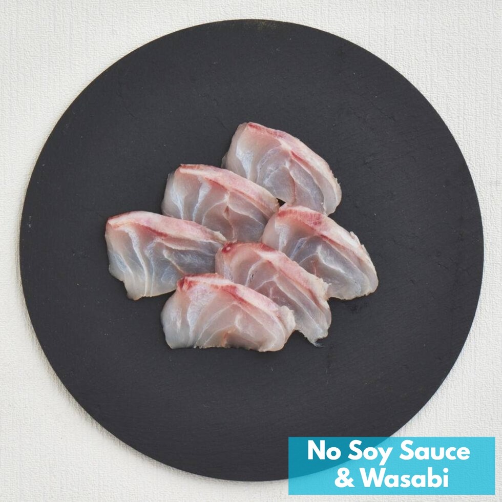 Sashimi de mérou (poisson haut de gamme) 6 pièces/45-50g par Nobu Sakaguchi (15 ans dans un restaurant étoilé au Michelin)