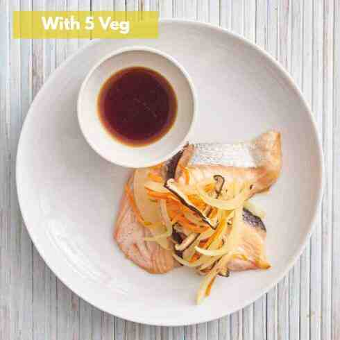 Ponzu Salmon (+5 veg) - Halal 