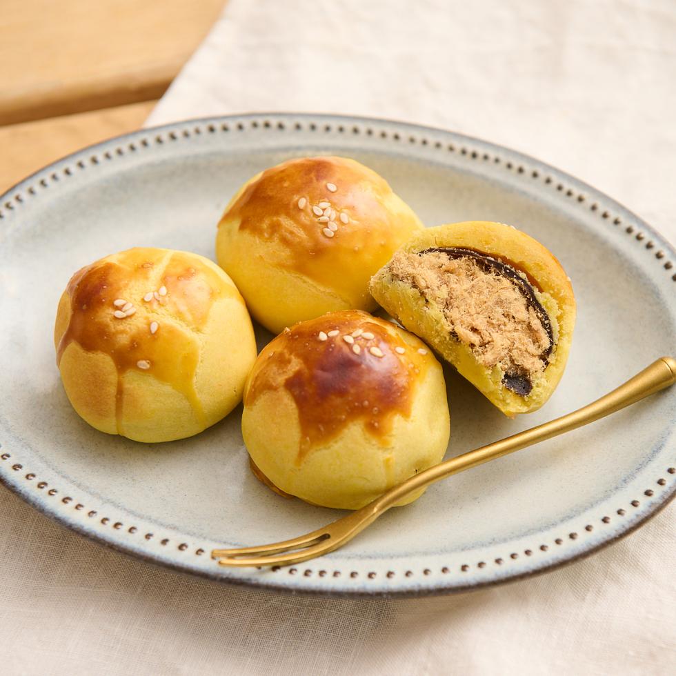 【1st Anniversary Exclusive】WASO x Manna Ceylon Black Tea Mochi Pork Floss Pastry 4pcs 