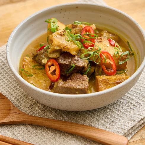 Beef flank and tendon curry 600g (Serves 2)