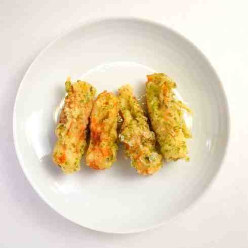 Chikuwa Fish Cakes Tempura with Seaweed 4pcs (2 Chikuwa)