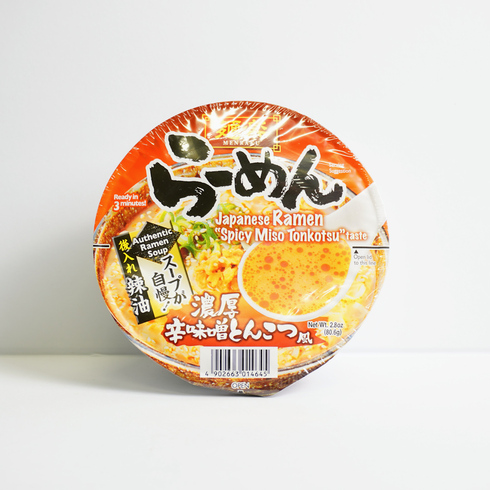 Hikari Menraku Japanese Spicy Miso Tonkotsu Pork Stock Flavour Ramen 81g