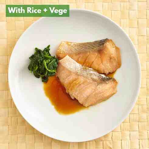 味噌漬け鮭の焦がし醤油焼き（ご飯・野菜・漬物付）