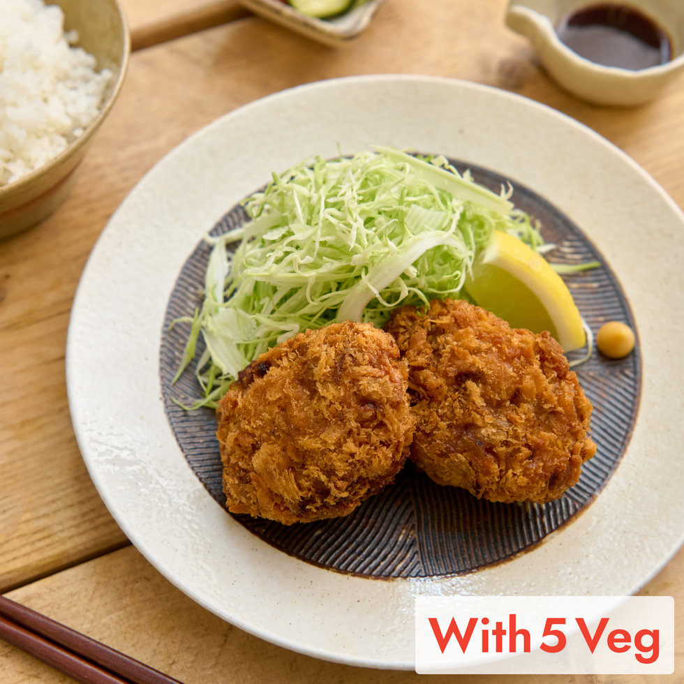 自家製粗びきメンチカツ（お野菜5種付）2個