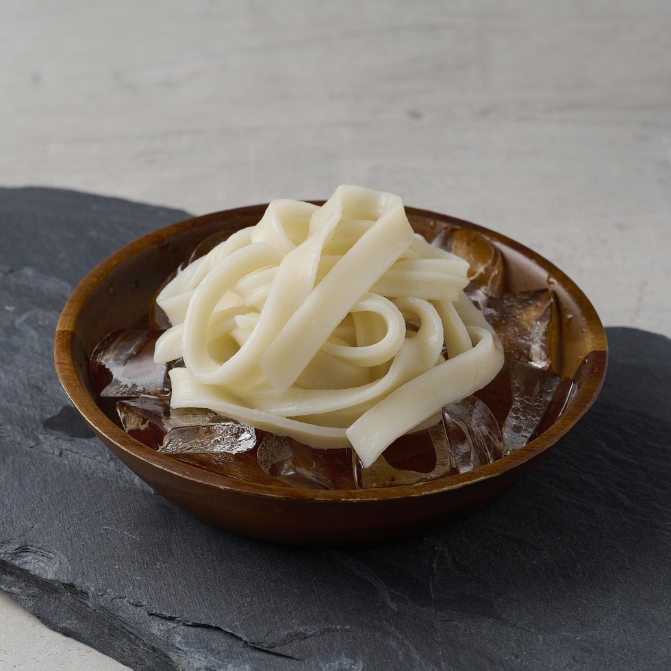 Han Dian Frozen Sliced Noodle / 漢典 冷凍刀削麵 180g