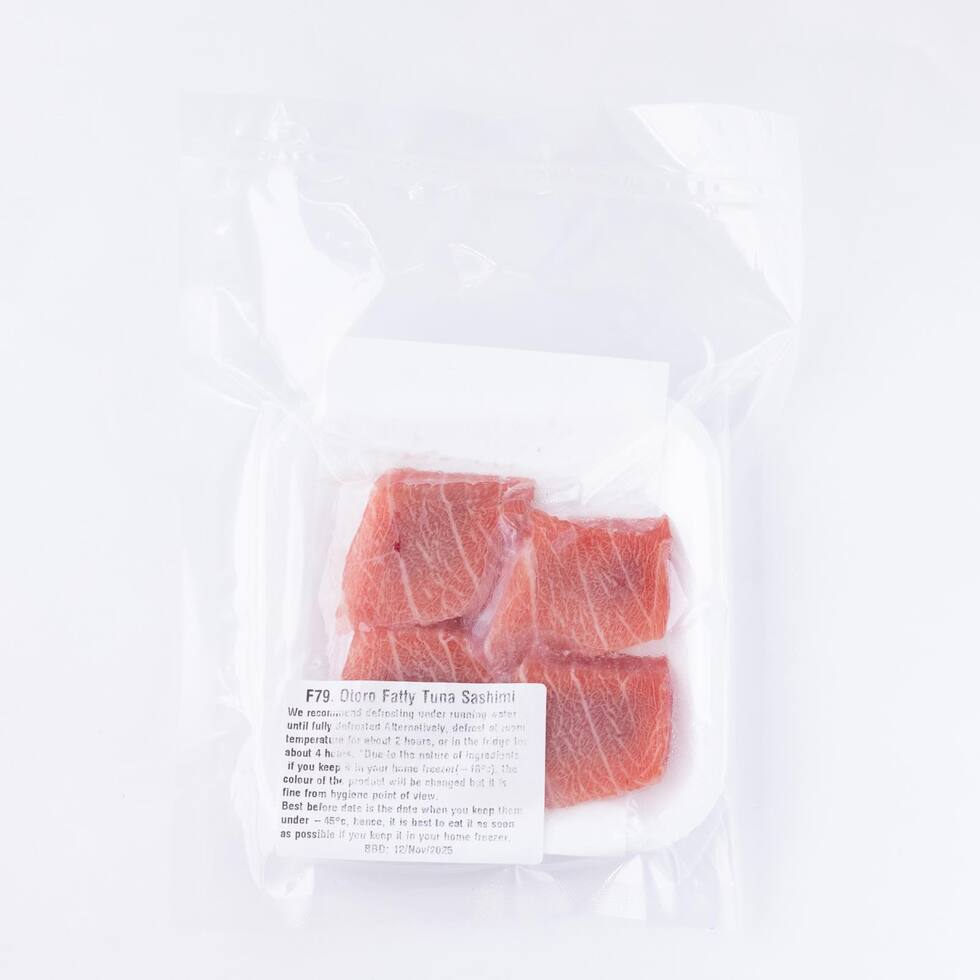 Otoro Fatty Bluefin Tuna Sashimi 4pcs/80-95g by Nobu Sakaguchi (15 years at a Michelin starred) (4pcs) ※Click for details