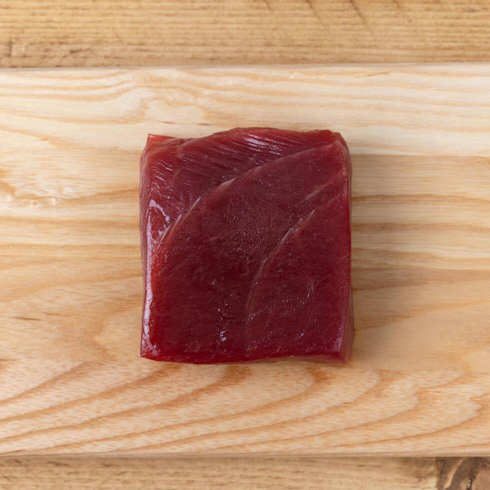 Akami Bluefin Tuna Sashimi Block 90-100g by Nobu Sakaguchi (15 years at a Michelin starred) ※Click for details