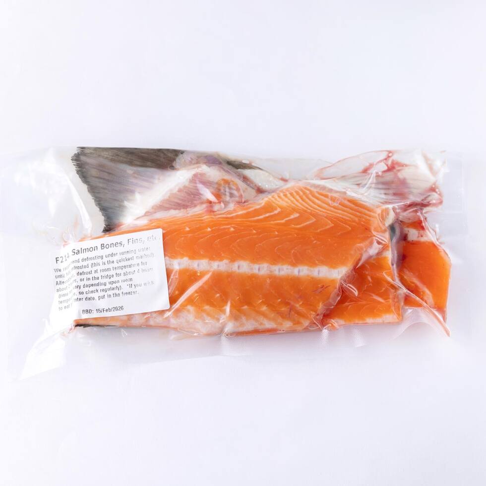 Salmon Bones, Fins, etc. 400g
