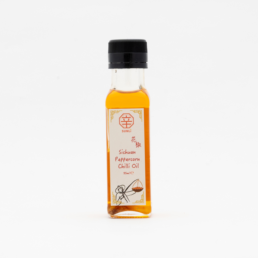 Exclusive Set: SunLi Sichuan Peppercorn Chilli Oil 185g + Extra Hot Chilli Oil 185g (FREE a bottle of Sichuan Peppercorn Chilli Pure Oil 95ml)