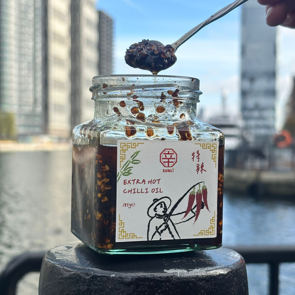 【香港ブランド】SunLi 花椒ラー油 185g