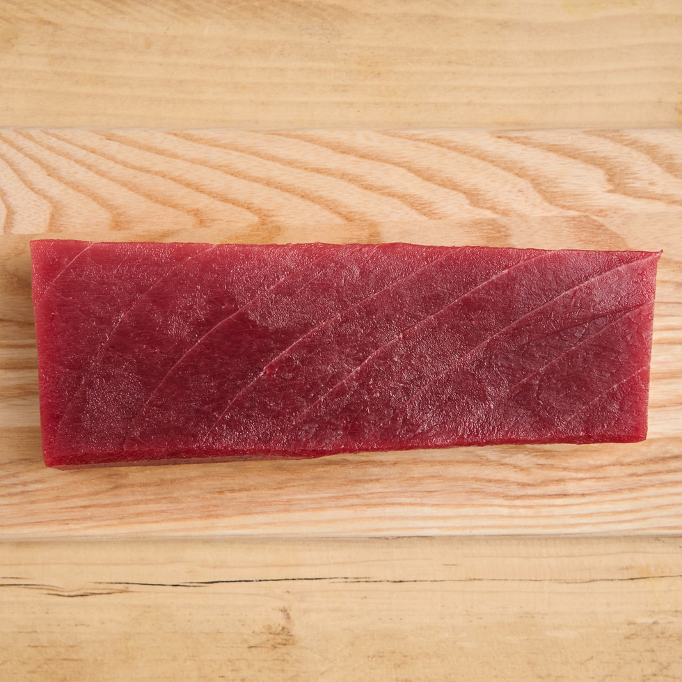 Akami Bluefin Tuna Sashimi Block 300g by Nobu Sakaguchi (15 years at a Michelin starred) ※Click for details