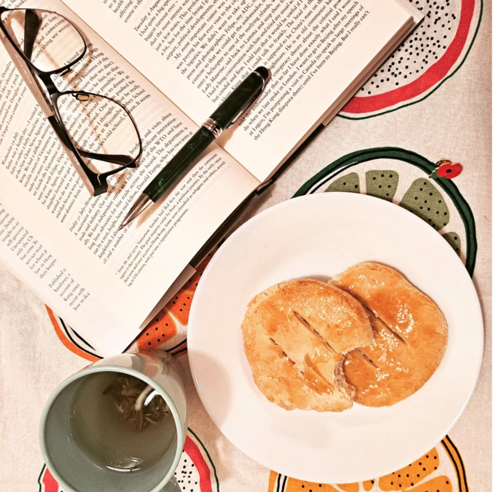 Uncle E Wife Cake (4 pcs)