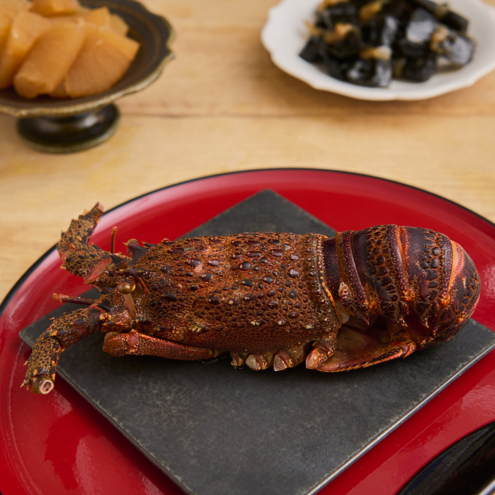 水煮伊勢龍蝦（整隻）