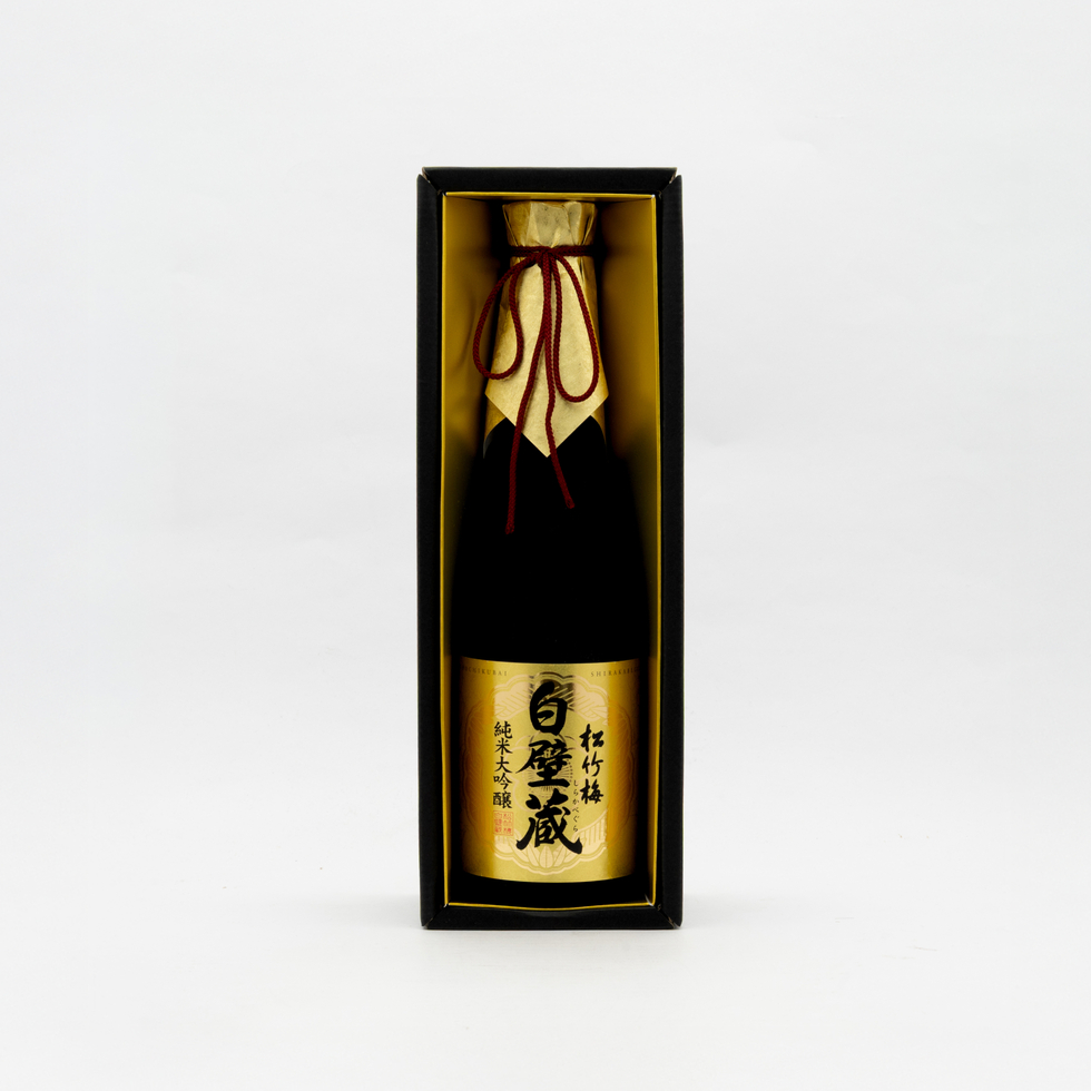 Shirakabegura Junmai Daiginjo - Sake