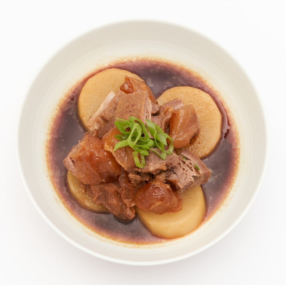 Chu Hou Beef Flank & Tendon with Radish 700g (Net 450g) (Serves 2-3)　