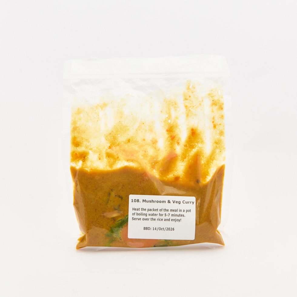 きのこと彩り野菜の函館産昆布だしカレー（お野菜5種付・ご飯なし）