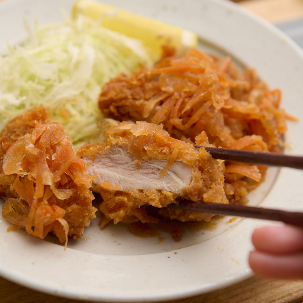 チキンカツのみぞれだれ添え（ご飯・野菜・漬物付）